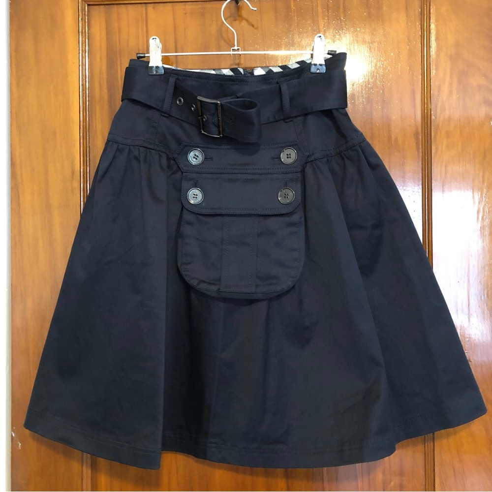 Burberry Navy Skirt Sz 38